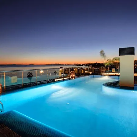 Cosmo Penthouse Sea Views * Estepona